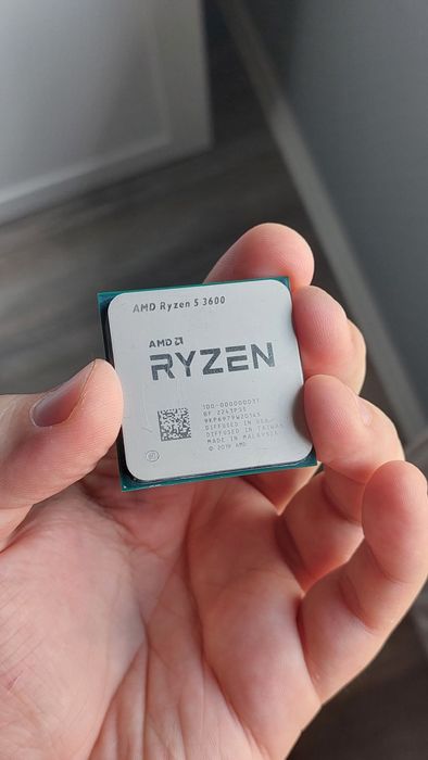 Procesor Ryzen 5 3600 + cooler AMD