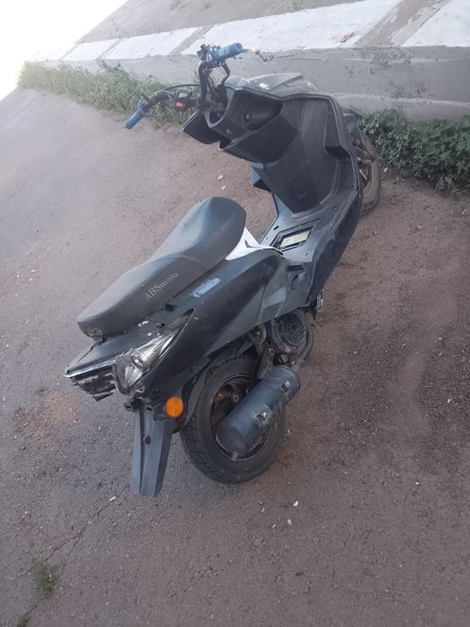 Продам скутер м8