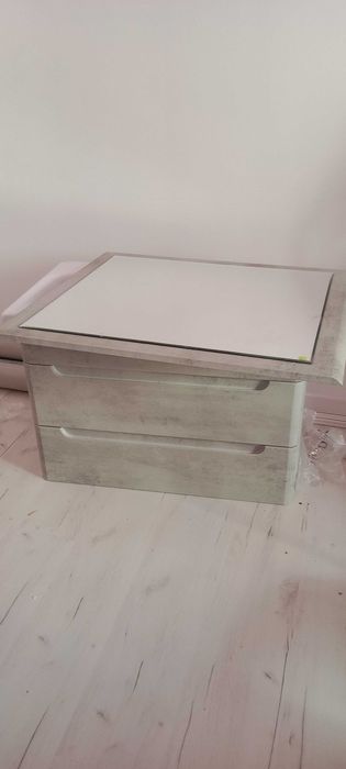 Раковина с тумбой