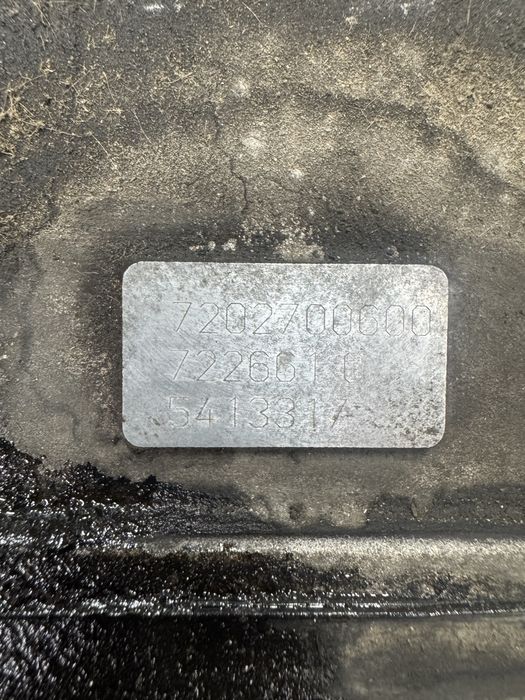 Sang yong rexton  2.7 XDI АВТОМАТ кутия