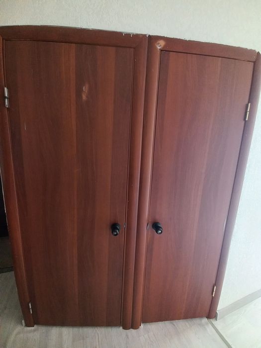 Двери б/у в отличном состоянии