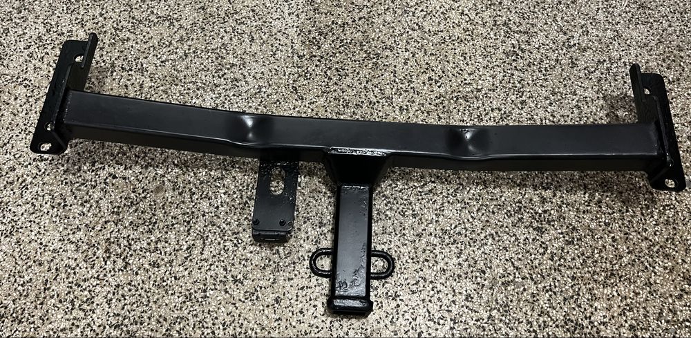 Теглич Toyota FJ Cruiser