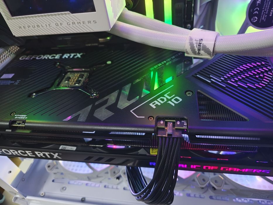 ROG Strix GeForce RTX 4070 Ti SUPER 16GB GDDR6X OC Edition