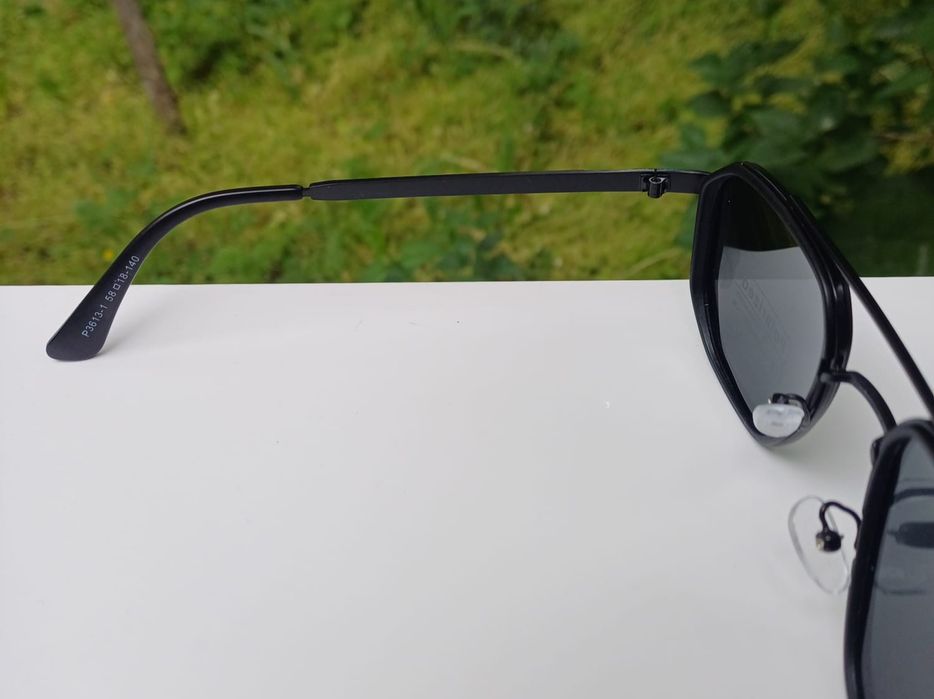 Ochelari de soare armani a negru