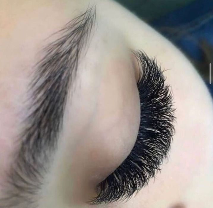 Выезд на дом! Наращивание ресниц