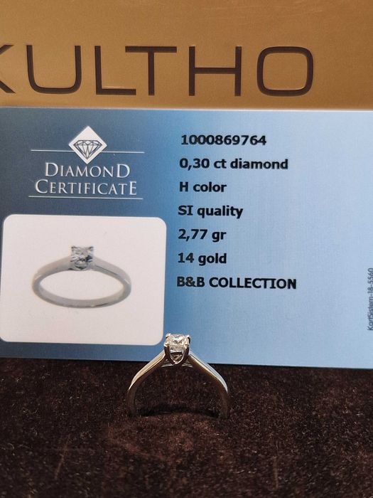 Inel de logodna din aur alb cu diamant