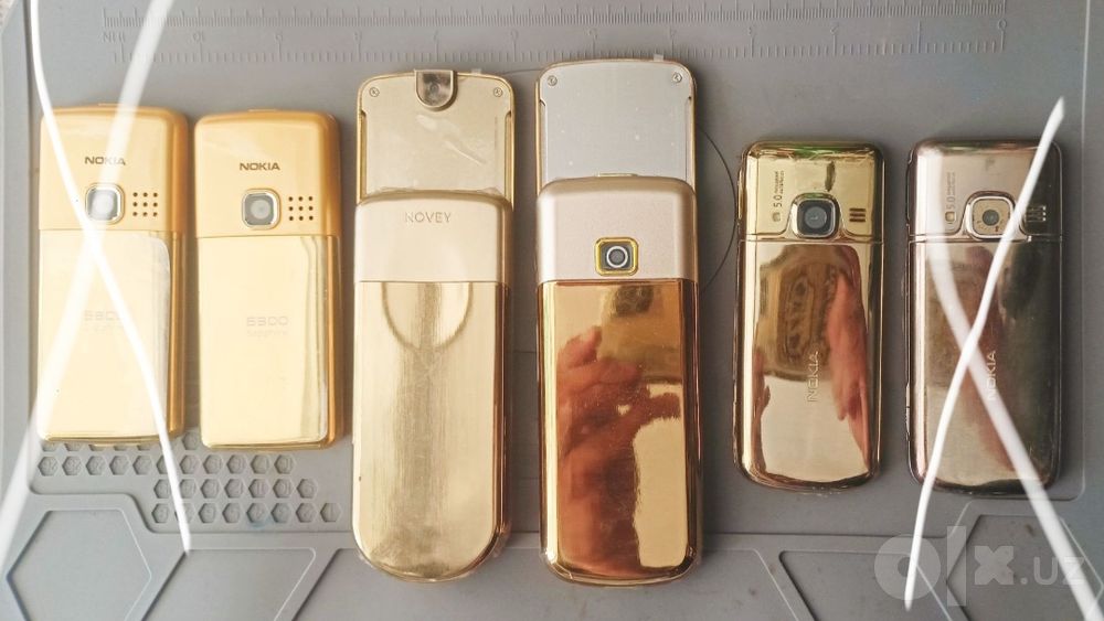 Nokia 6300 Nokia 6700 Novey 8800 Nokia 8800 art gold sotiladi!