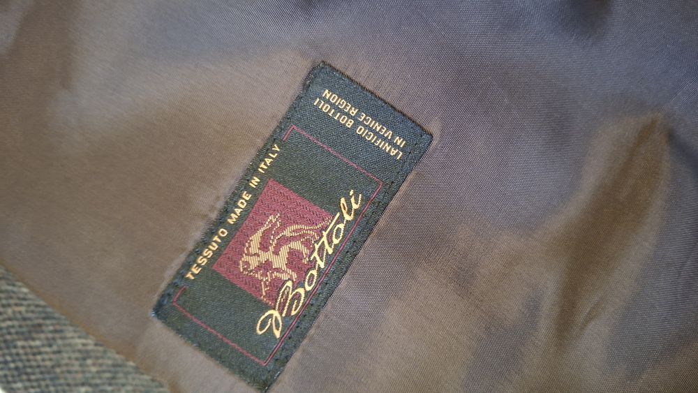 Премиальный пиджак от Carl Gross