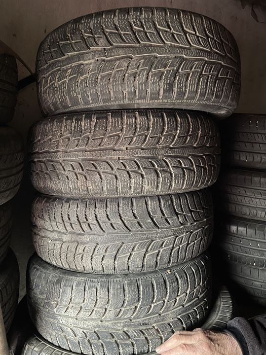 продам зимние шины