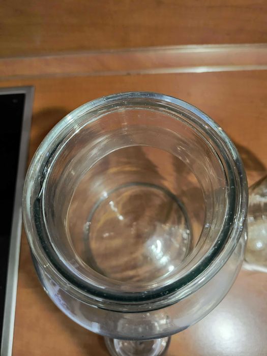 Стъклен буркан – вместимост 2,5 литра