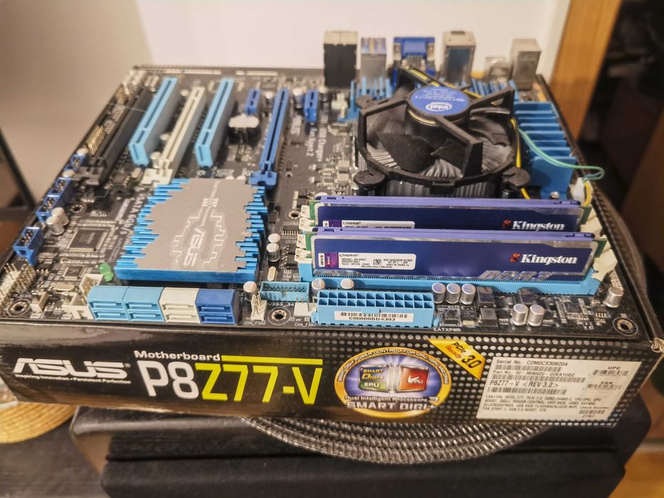 Vand kit Intel I7 3770, MB Asus P8X77-V (wi-fi), 2x4Gb DDR3 Kingston