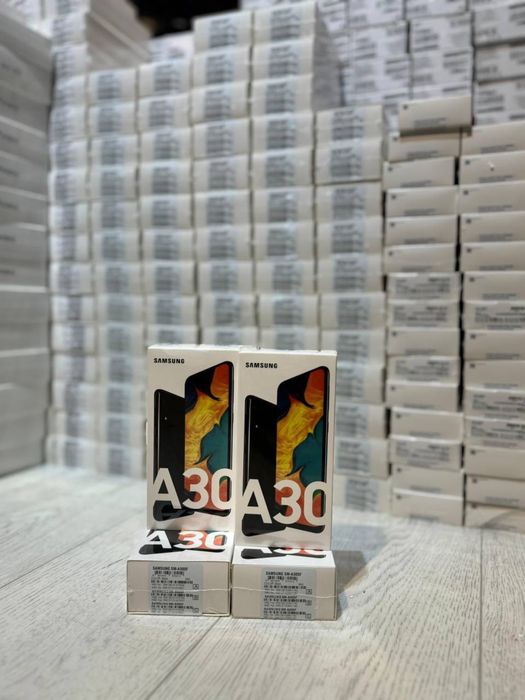 Самсунг А10,смарфоны для подарка