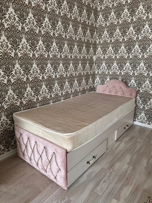 Детская кровать для девочки