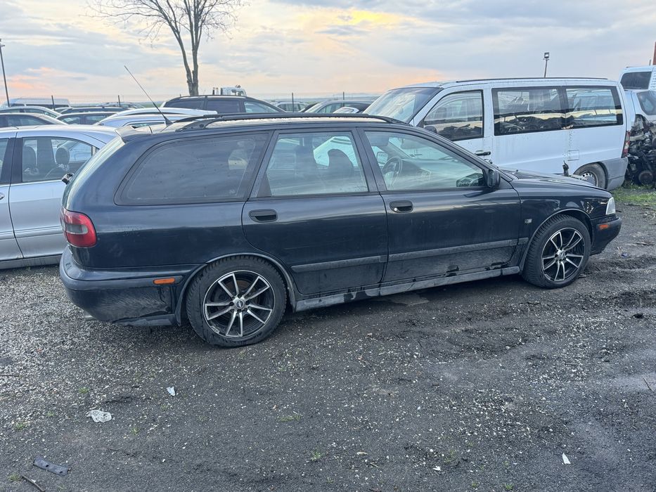 Волво в40/volvo v40 2.0t на части