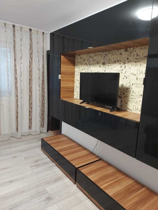 Inchiriez apartament cu 2 camere Micro 14