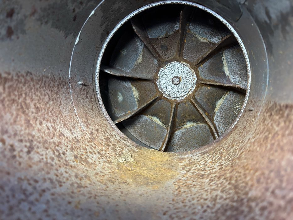 Esaustoare aer cu motor electric