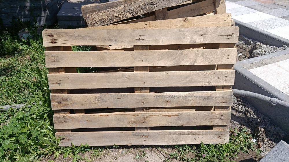 Продам паддоны для кирпичей