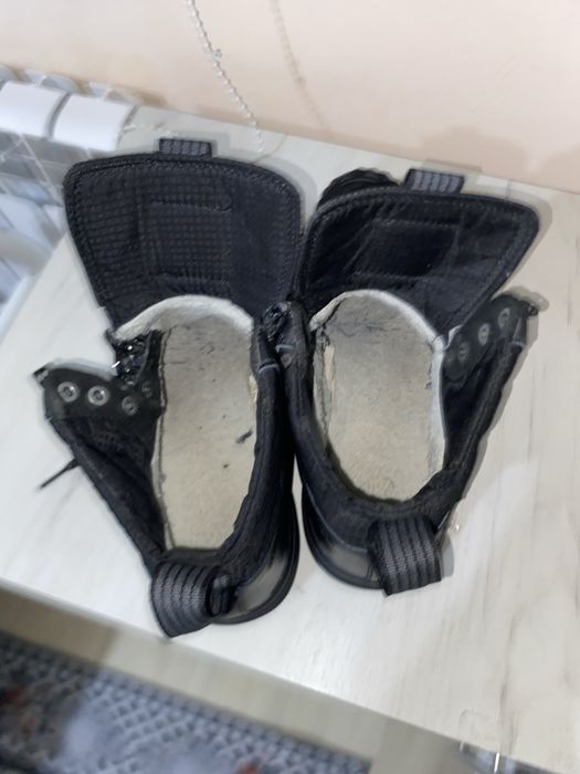 Продам обувь зимние