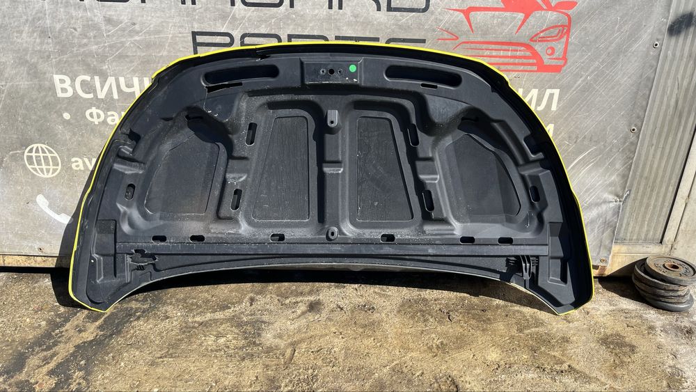 Преден капак Maxus E Deliver 3 2023