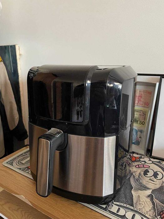 Air Фрайър / Фритюрник GORENJE AF1700DB В перфектно състояние