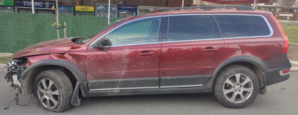 Volvo Xc 70 D5 185 кс 2008г, 2,4 дизел на части