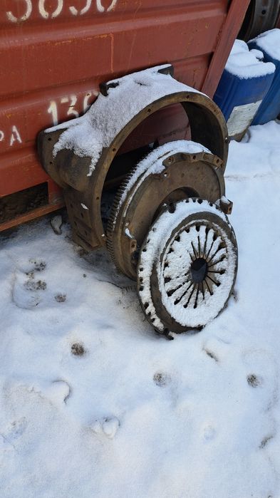 Продам МТЗ 80,82 по запчастям!!