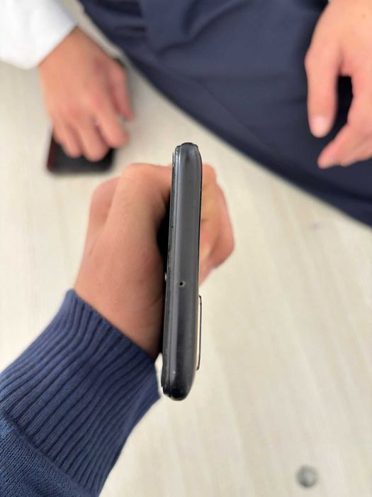 Huawei p 40 lite Телефон