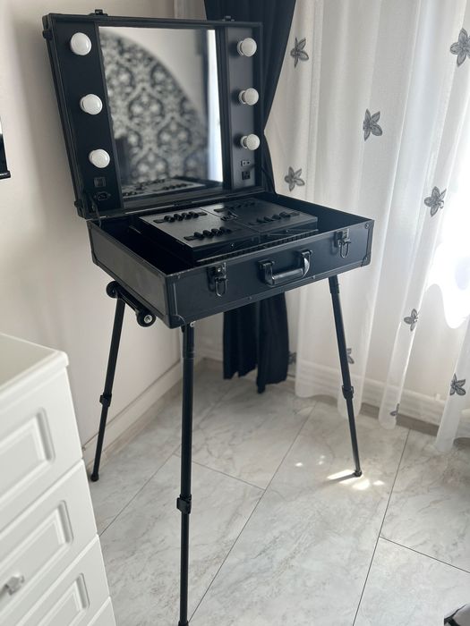 Stație profesională de Make-up