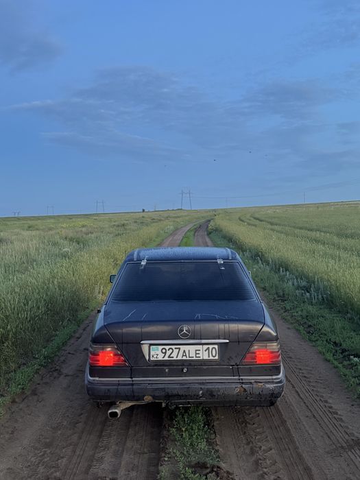 Продам мерседес 124