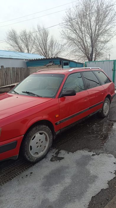 Продам ауди   универсал 100