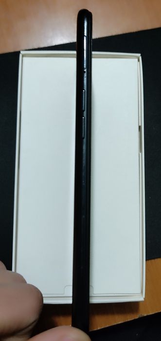 Samsung A10s o'rtacha holatda