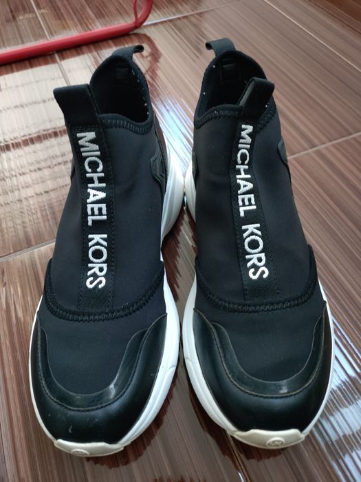 Обувки тип чорап Michael kors