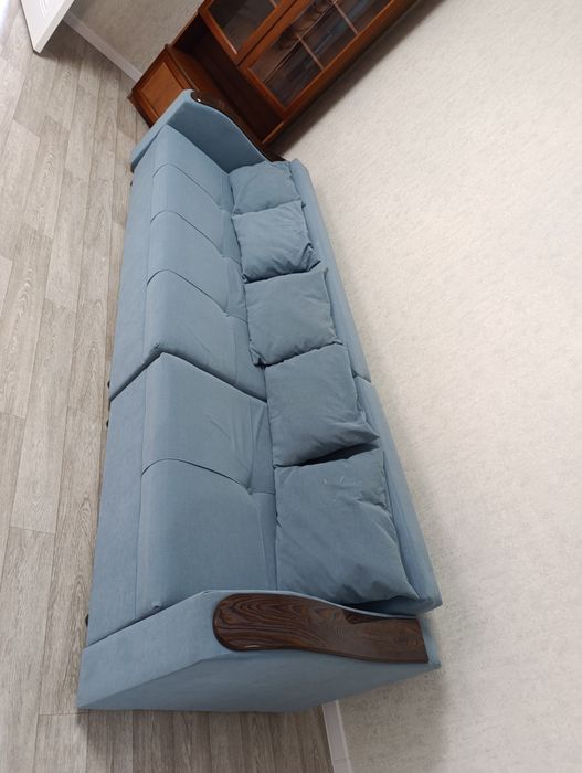 Продам диван б/у