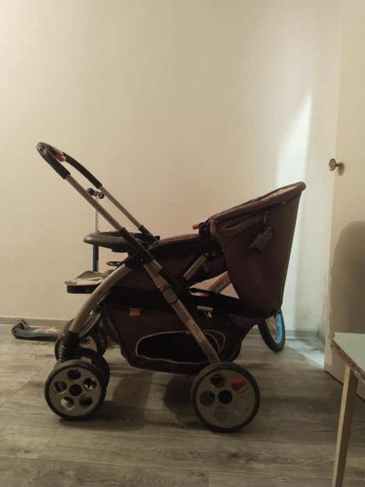 Продам коляску в хорошем состоянии за 10тыс