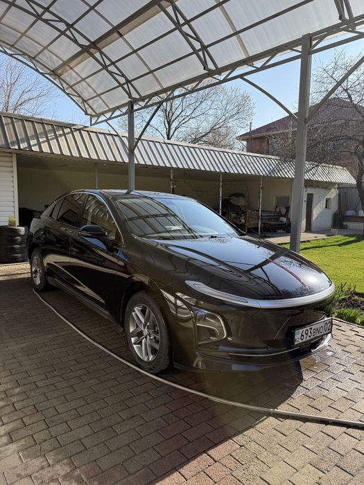 Hongqi EQM5 в аренду