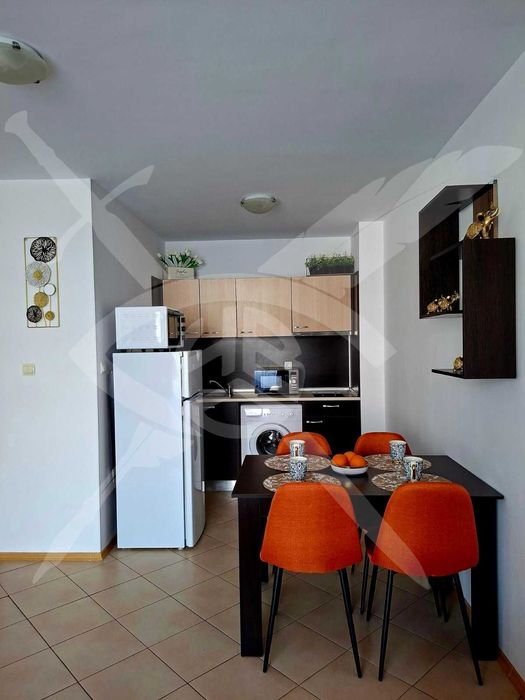 Продава се Двустаен апартамент в к.к. Слънчев бряг - 71 кв.м за 1141 €/кв.м - Снимка #1