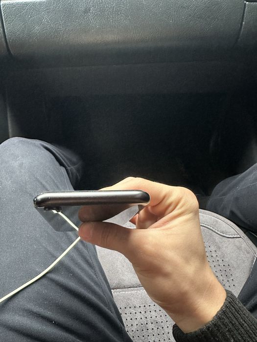 iPhone Xr ideal holatda