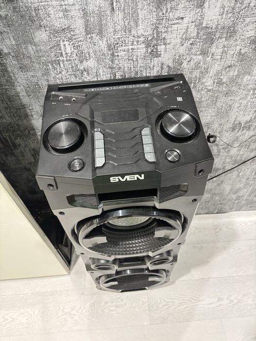 Продам колонку Sven