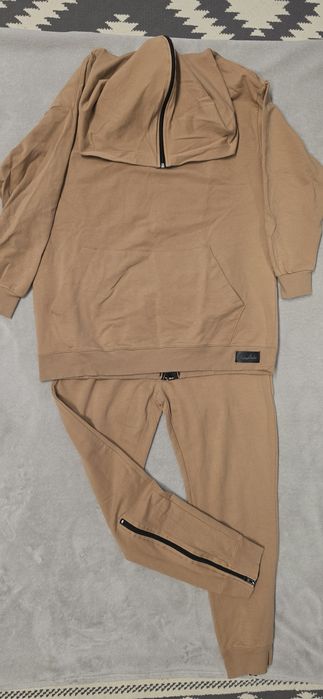 Costum de trening,mărimea M