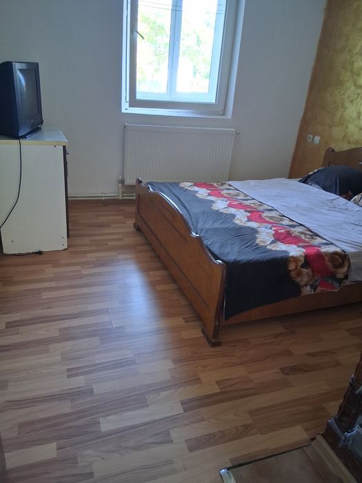 Apartament de închiriat