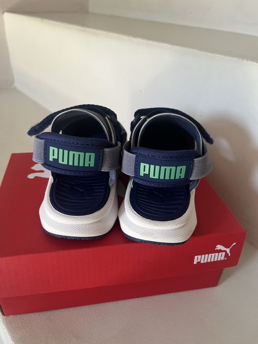 Чисто нови детски сандали Puma