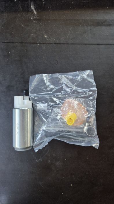 Бензинова помпа Kawasaki