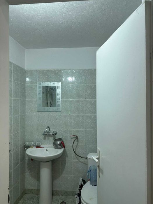 Продава се Тристаен апартамент в Асеновград - 85 кв.м за 900 €/кв.м - Снимка #8