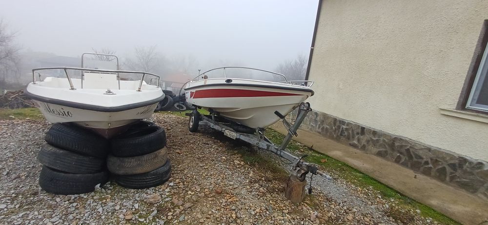 Лодка Sessa 430 колесар