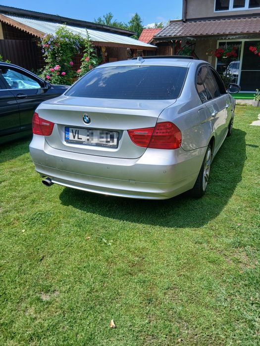 Vand BMW E90 320D 184hp Trapa/Hi-Fi/Bi-Xenon 2011