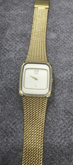 Продам часы Citizen