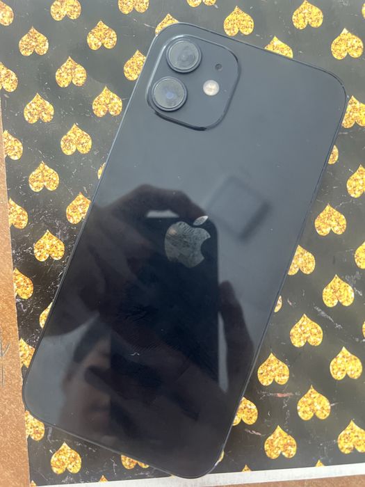 продам телефон айфон 12 64 гб 80 акку