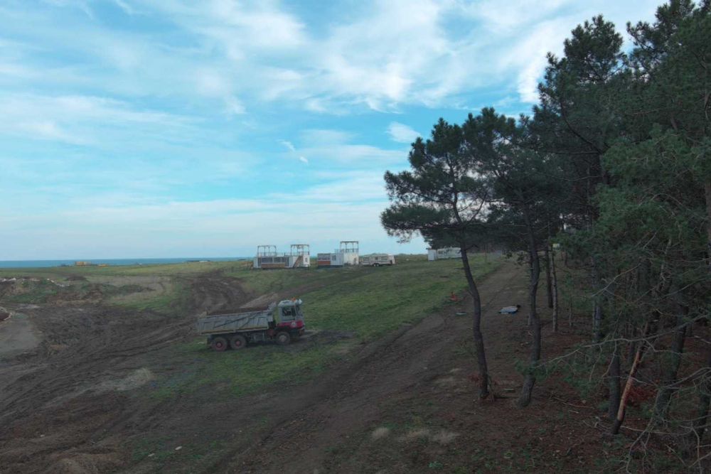 Продава се Парцел в Царево - 2444 кв.м за 87 €/кв.м - Снимка #1