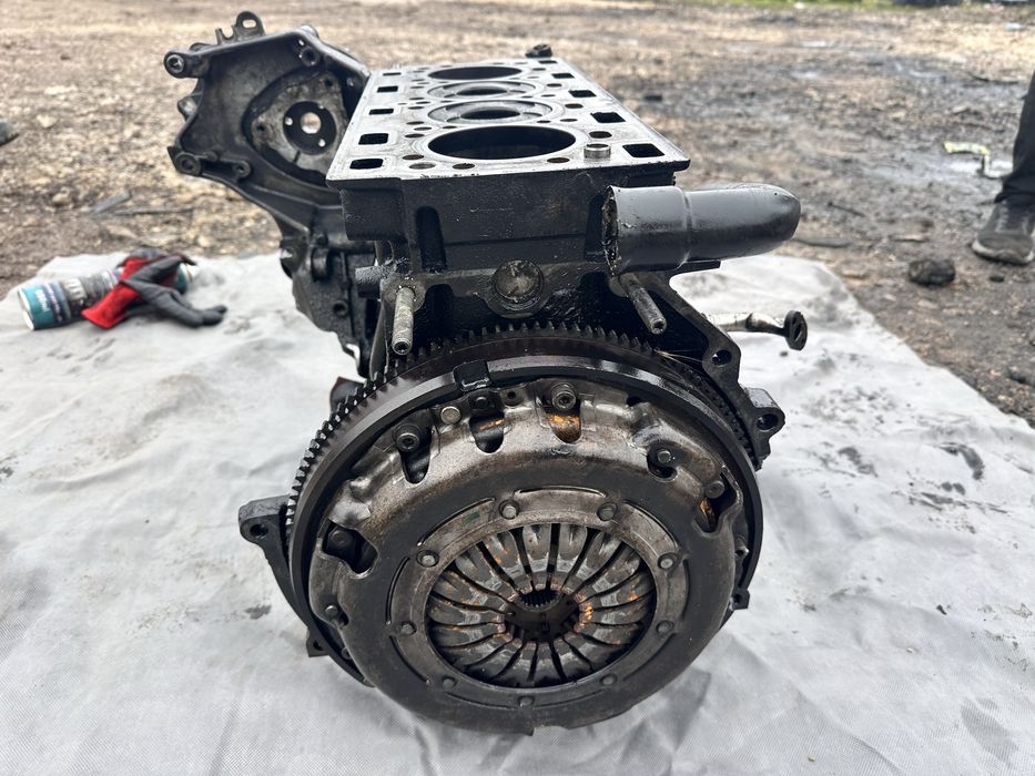 Оборудван блок Renault Master 2.5 dCi