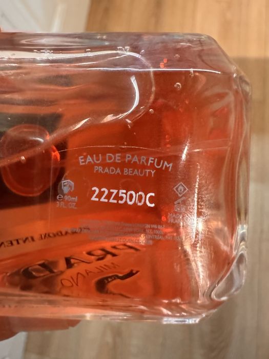 Prada Paradoxe Intense